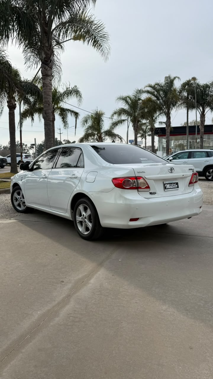 TOYOTA - COROLLA  XEI   1.8 - MANUAL  - 2011